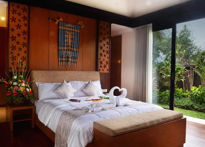 بيت ضيافة Kori Maharani - Two Bedroom Pool 1